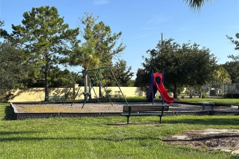 Townhouse in Kissimmee, Florida 4 bedrooms, 153.2 sq.m. № 2219404 - photo 23