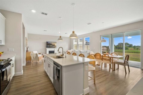 Villa ou maison à vendre à San Antonio, Floride: 5 chambres, 282.52 m2 № 2216322 - photo 26