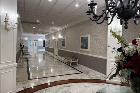 Copropriété à vendre à Hollywood, Floride: 2 chambres, 117.99 m2 № 1694064 - photo 6