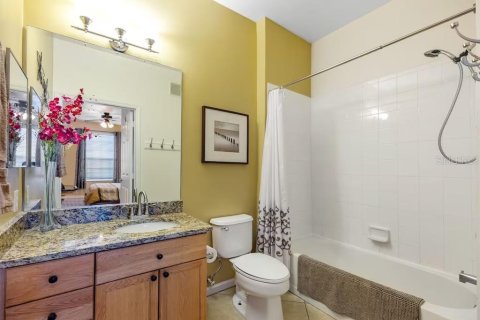 Condominio en venta en Kissimmee, Florida, 3 dormitorios, 130.25 m2 № 1717552 - foto 24