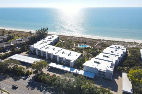 Condo in Longboat Key, Florida, 2 bedrooms  № 1157756 - photo 3
