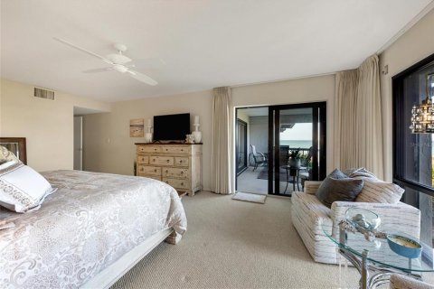 Condo in Longboat Key, Florida, 2 bedrooms  № 1157756 - photo 25