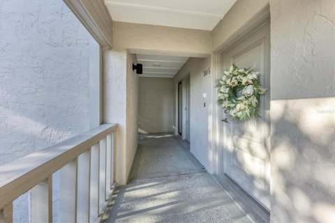 Condo in Longboat Key, Florida, 2 bedrooms  № 1157756 - photo 5