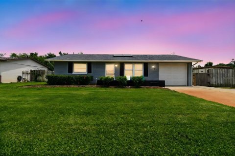 Casa en venta en New Port Richey, Florida, 2 dormitorios, 71.35 m2 № 1787869 - foto 2