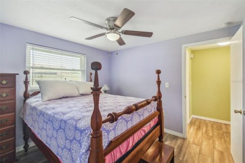 Casa en venta en New Port Richey, Florida, 2 dormitorios, 71.35 m2 № 1787869 - foto 24
