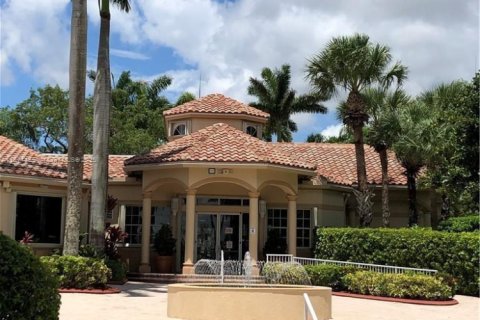 Casa en alquiler en Pembroke Pines, Florida, 4 dormitorios, 196.95 m2 № 1924265 - foto 23