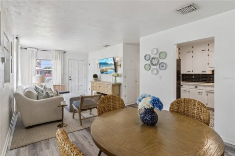 Casa en venta en Lakeland, Florida, 3 dormitorios, 106.09 m2 № 2347536 - foto 6