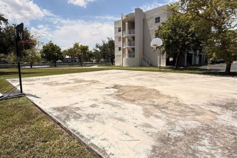 Copropriété à louer à Cutler Bay, Floride: 1 chambre, 70.61 m2 № 2171699 - photo 25