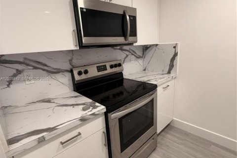 Copropriété à louer à Cutler Bay, Floride: 1 chambre, 70.61 m2 № 2171699 - photo 3