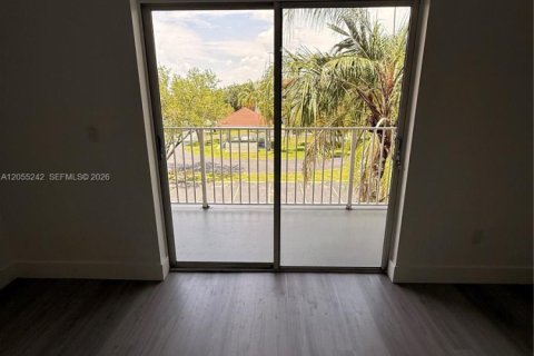 Copropriété à louer à Cutler Bay, Floride: 1 chambre, 70.61 m2 № 2171699 - photo 14