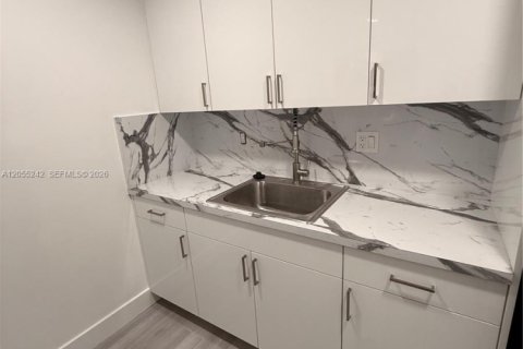 Copropriété à louer à Cutler Bay, Floride: 1 chambre, 70.61 m2 № 2171699 - photo 4