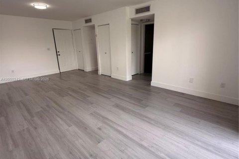 Copropriété à louer à Cutler Bay, Floride: 1 chambre, 70.61 m2 № 2171699 - photo 8