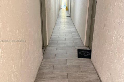Copropriété à louer à Cutler Bay, Floride: 1 chambre, 70.61 m2 № 2171699 - photo 18