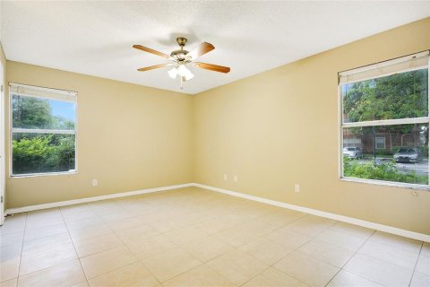 Copropriété à louer à Orlando, Floride: 3 chambres, 114.92 m2 № 1880801 - photo 11