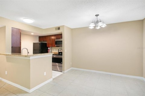 Copropriété à louer à Orlando, Floride: 3 chambres, 114.92 m2 № 1880801 - photo 4