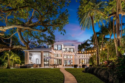 House in Delray Beach, Florida 5 bedrooms, 468.6 sq.m. № 2253276 - photo 2