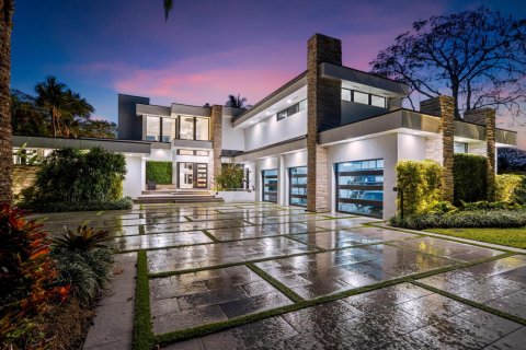 Casa en Delray Beach, Florida 5 dormitorios, 468.6 m2 № 2253276