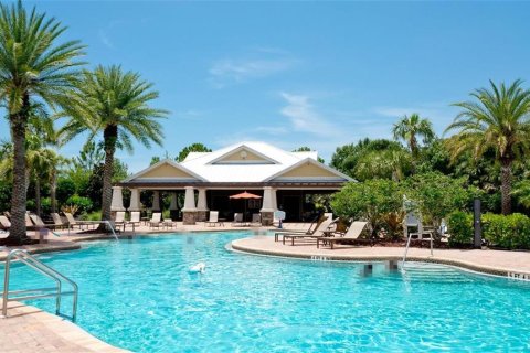 House in Sarasota, Florida 4 bedrooms, 272.2 sq.m. № 2157569 - photo 14