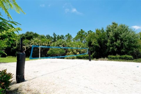 House in Sarasota, Florida 4 bedrooms, 272.2 sq.m. № 2157569 - photo 17
