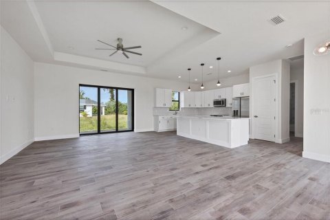 Villa ou maison à vendre à Rotonda, Floride: 3 chambres, 160.16 m2 № 2399370 - photo 10