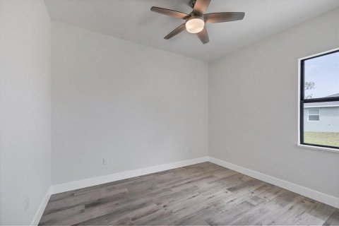 Villa ou maison à vendre à Rotonda, Floride: 3 chambres, 160.16 m2 № 2399370 - photo 21