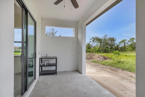 Villa ou maison à vendre à Rotonda, Floride: 3 chambres, 160.16 m2 № 2399370 - photo 29