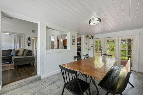 House in Orlando, Florida 2 bedrooms, 93.18 sq.m. № 1641141 - photo 7