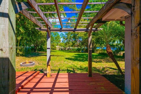House in Orlando, Florida 2 bedrooms, 93.18 sq.m. № 1641141 - photo 22