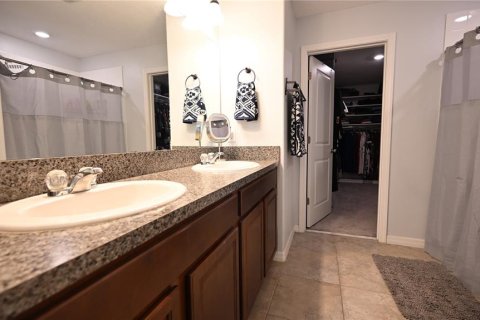 Villa ou maison à louer à Wimauma, Floride: 4 chambres, 244.7 m2 № 2148731 - photo 20