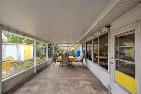 Villa ou maison à louer à Englewood, Floride: 2 chambres, 108.32 m2 № 1535943 - photo 11