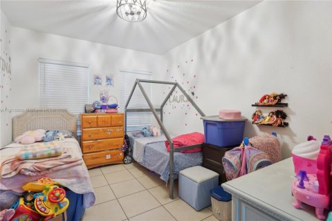 Casa en venta en Port St. Lucie, Florida, 4 dormitorios, 181.16 m2 № 1768774 - foto 8