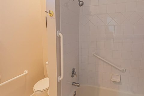 Casa en venta en Port St. Lucie, Florida, 3 dormitorios, 175.49 m2 № 2078283 - foto 16