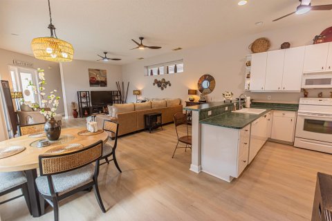Casa en venta en Port St. Lucie, Florida, 3 dormitorios, 175.49 m2 № 2078283 - foto 7