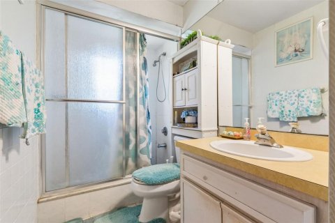 House in Orlando, Florida 3 bedrooms, 104.05 sq.m. № 2295109 - photo 18