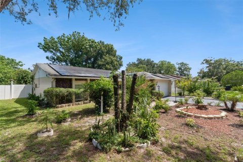 House in Orlando, Florida 3 bedrooms, 104.05 sq.m. № 2295109 - photo 2