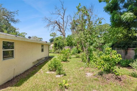 House in Orlando, Florida 3 bedrooms, 104.05 sq.m. № 2295109 - photo 20