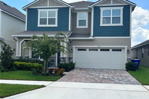 House in Kissimmee, Florida 5 bedrooms, 256.78 sq.m. № 2093713