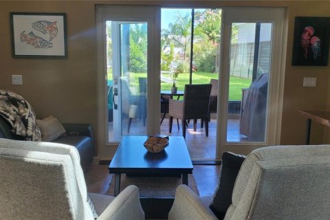 Casa en alquiler en Oak Hill, Florida, 2 dormitorios, 122.63 m2 № 1254056 - foto 13