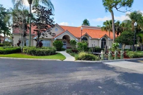 Copropriété à vendre à Margate, Floride: 2 chambres, 84.73 m2 № 2046768 - photo 11