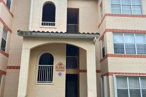 Condo à Margate, Floride, 2 chambres  № 2046768