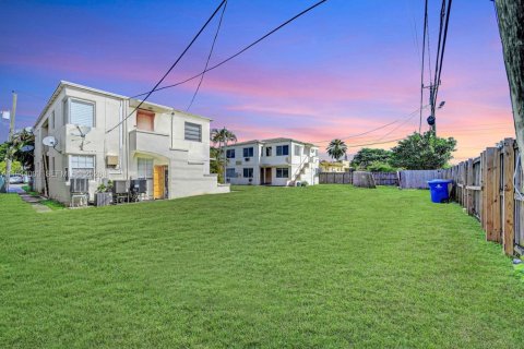 Apartamento en alquiler en Miami Beach, Florida, 1 dormitorio, 67.82 m2 № 2000880 - foto 21