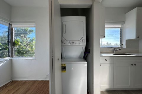 Apartamento en alquiler en Miami Beach, Florida, 1 dormitorio, 67.82 m2 № 2000880 - foto 6