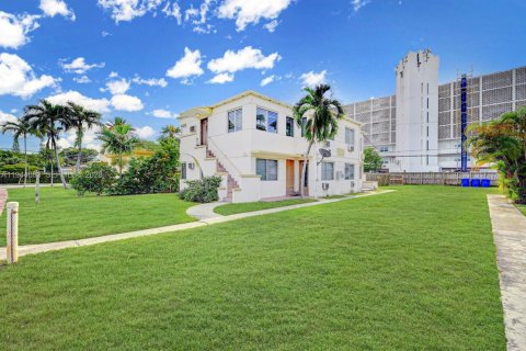 Apartamento en alquiler en Miami Beach, Florida, 1 dormitorio, 67.82 m2 № 2000880 - foto 19
