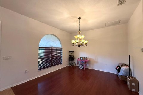 House in Brooksville, Florida 5 bedrooms, 465.25 sq.m. № 2315219 - photo 30