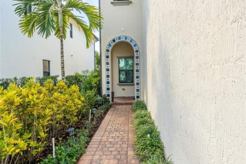 Купить виллу или дом в Пемброк-Пайнс, Флорида 4 спальни, 259.38м2, № 2006027 - фото 14