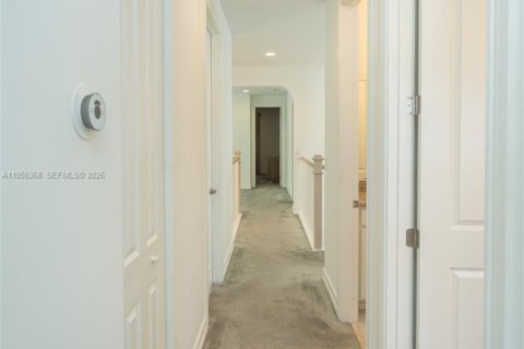 Купить виллу или дом в Пемброк-Пайнс, Флорида 4 спальни, 259.38м2, № 2006027 - фото 29