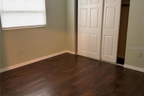 Villa ou maison à louer à Sarasota, Floride: 2 chambres, 117.99 m2 № 2407104 - photo 5