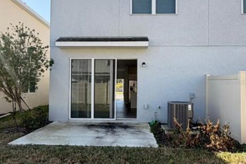 Touwnhouse à vendre à Kissimmee, Floride: 3 chambres, 144.18 m2 № 2384362 - photo 28