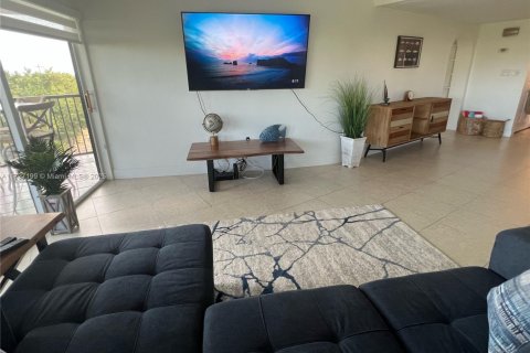 Condo in Marathon, Florida, 3 bedrooms  № 1963127 - photo 5