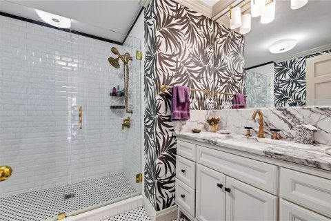 Condo in Tampa, Florida, 3 bedrooms  № 2200918 - photo 30